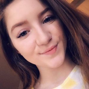 Meet your Posher, Amelia